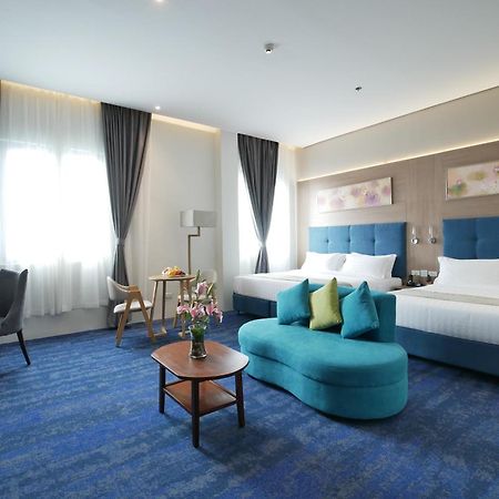 Blue Lotus Hotel Davao City Екстериор снимка